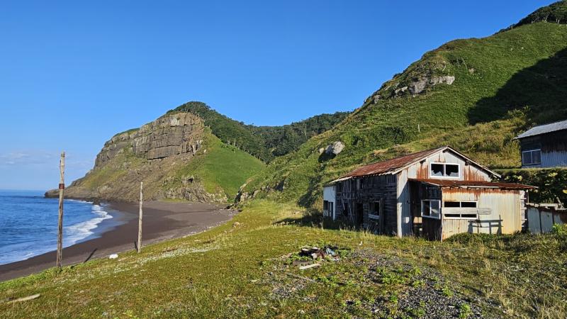 One of the empty beach houses.