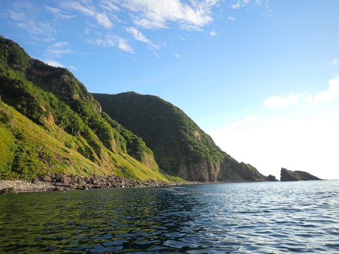 Although wild and high, the shoreline is quite accessible